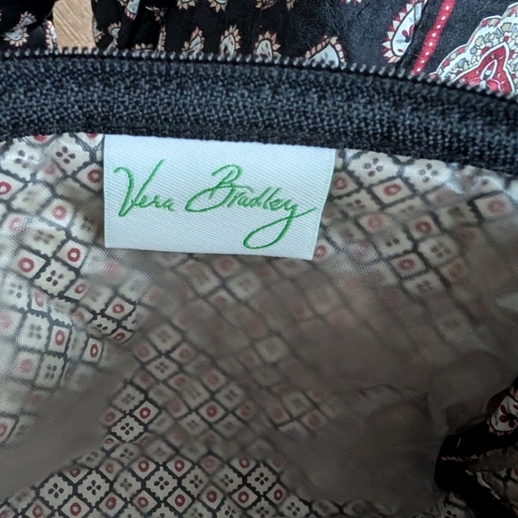 Vera Bradley Classic Black Paisley Shoulder Bag & Cosmetic Bag Set - Picture 10 of 10